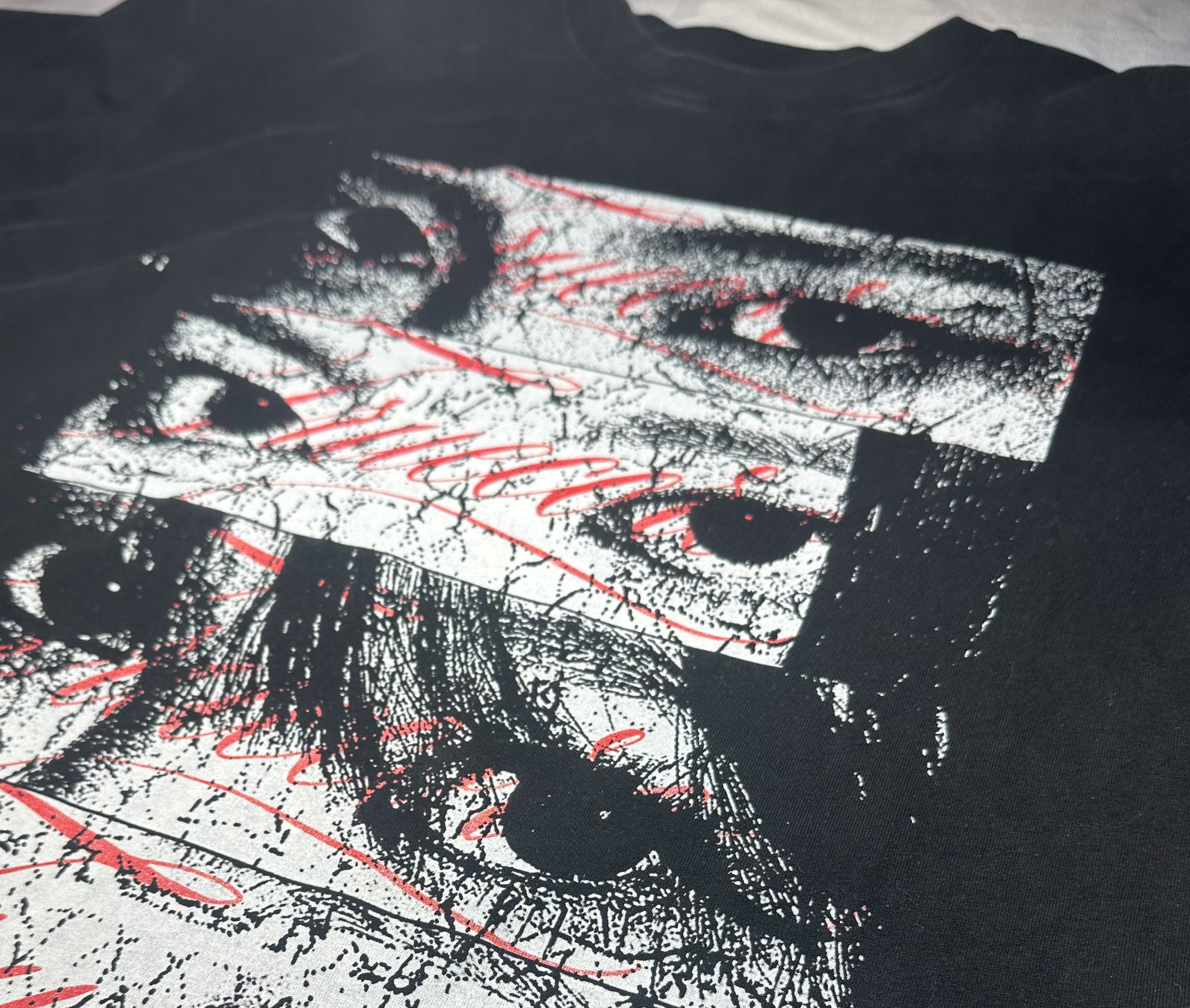 EYES T-SHIRT